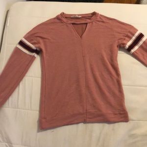 Long sleeve cotton comfy tee with triangle cut out